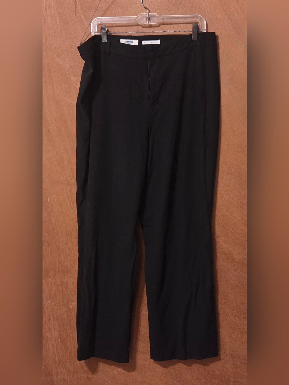 Old Navy Women's Black Dress Pants - Straight Leg Size 16 Short